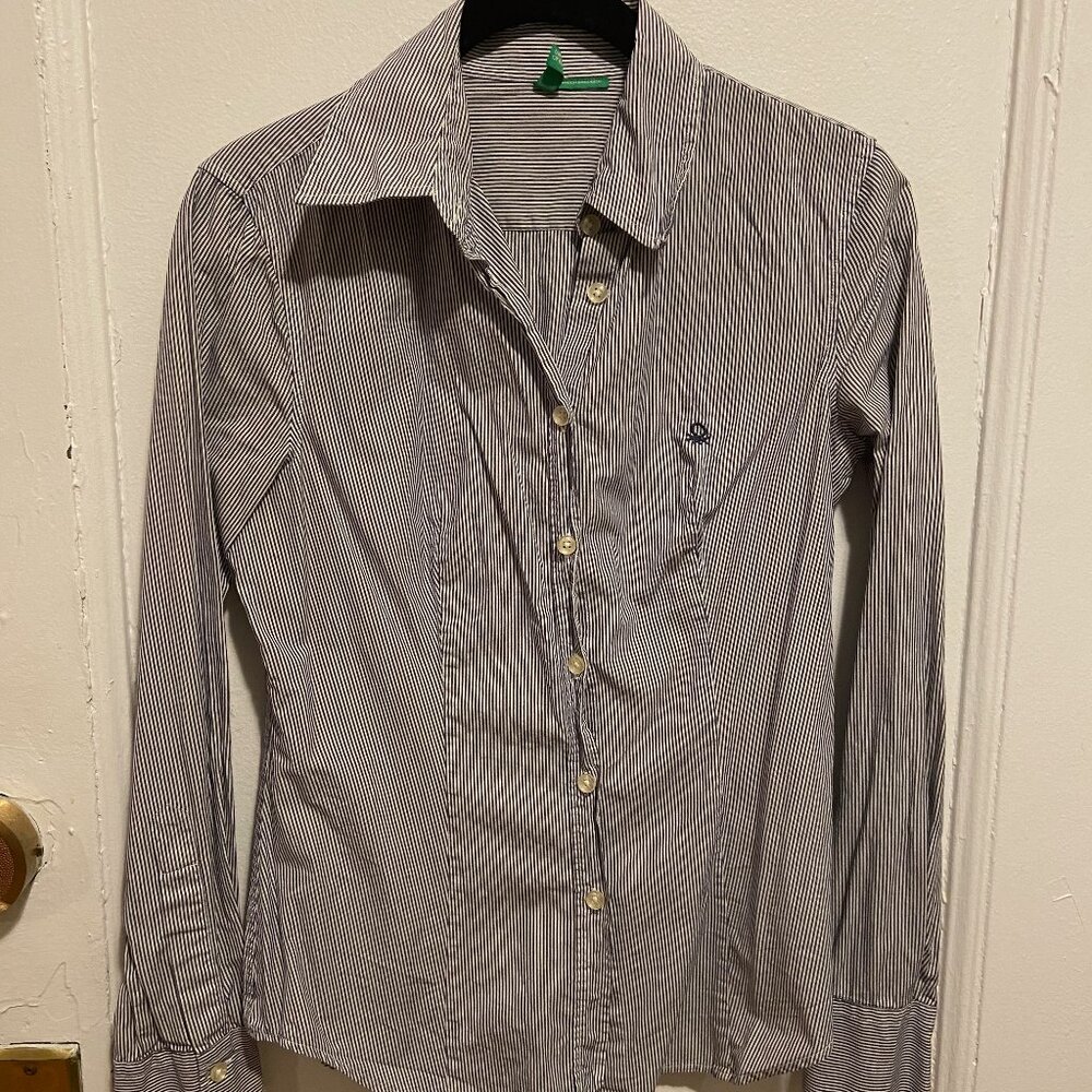Vintage United Colors of Benetton XS Navy Blue Striped Button Down Blouse